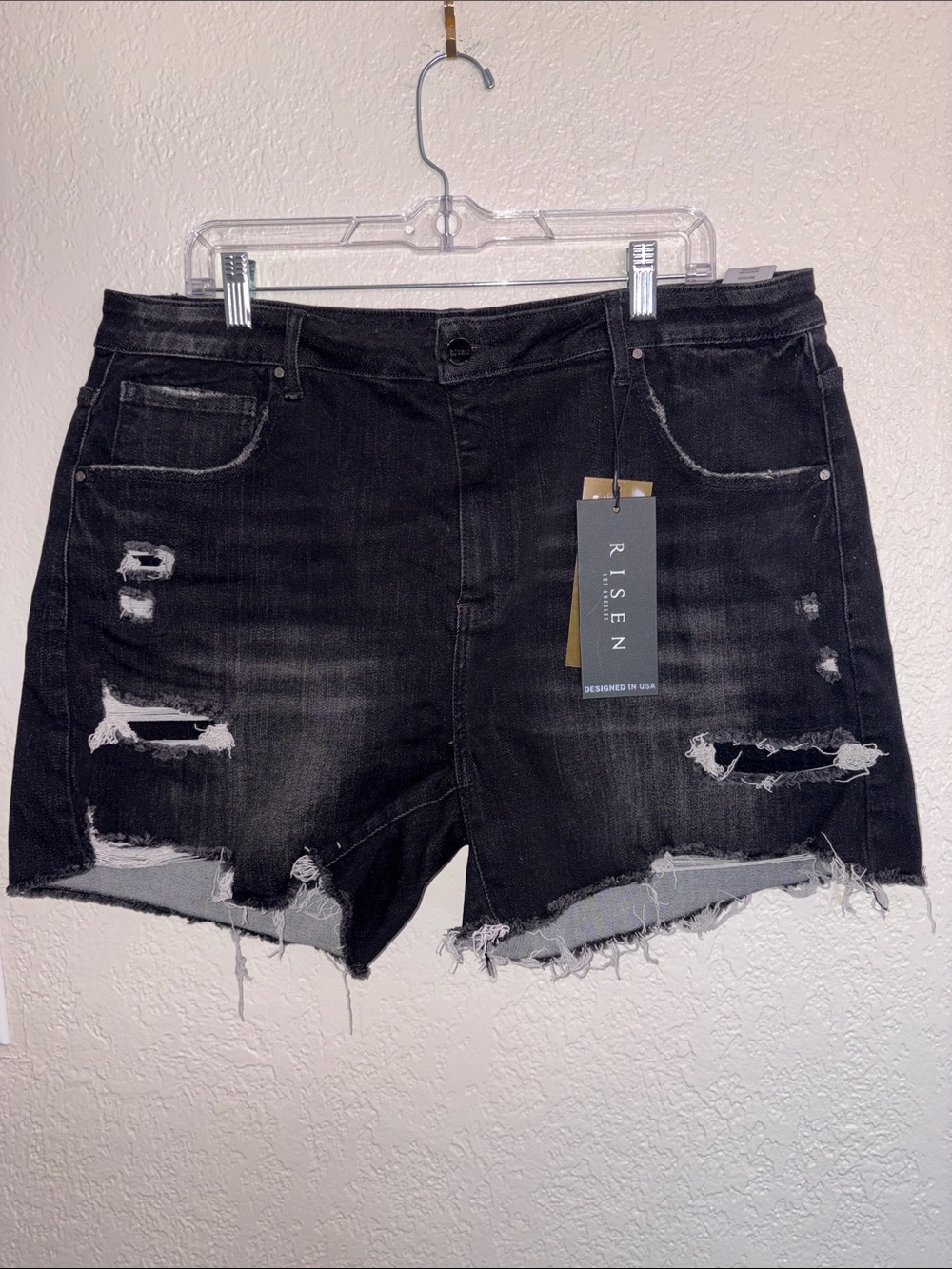 #R228 - NWT - Risen Black Distressed Cutoff Denim Shorts -3X